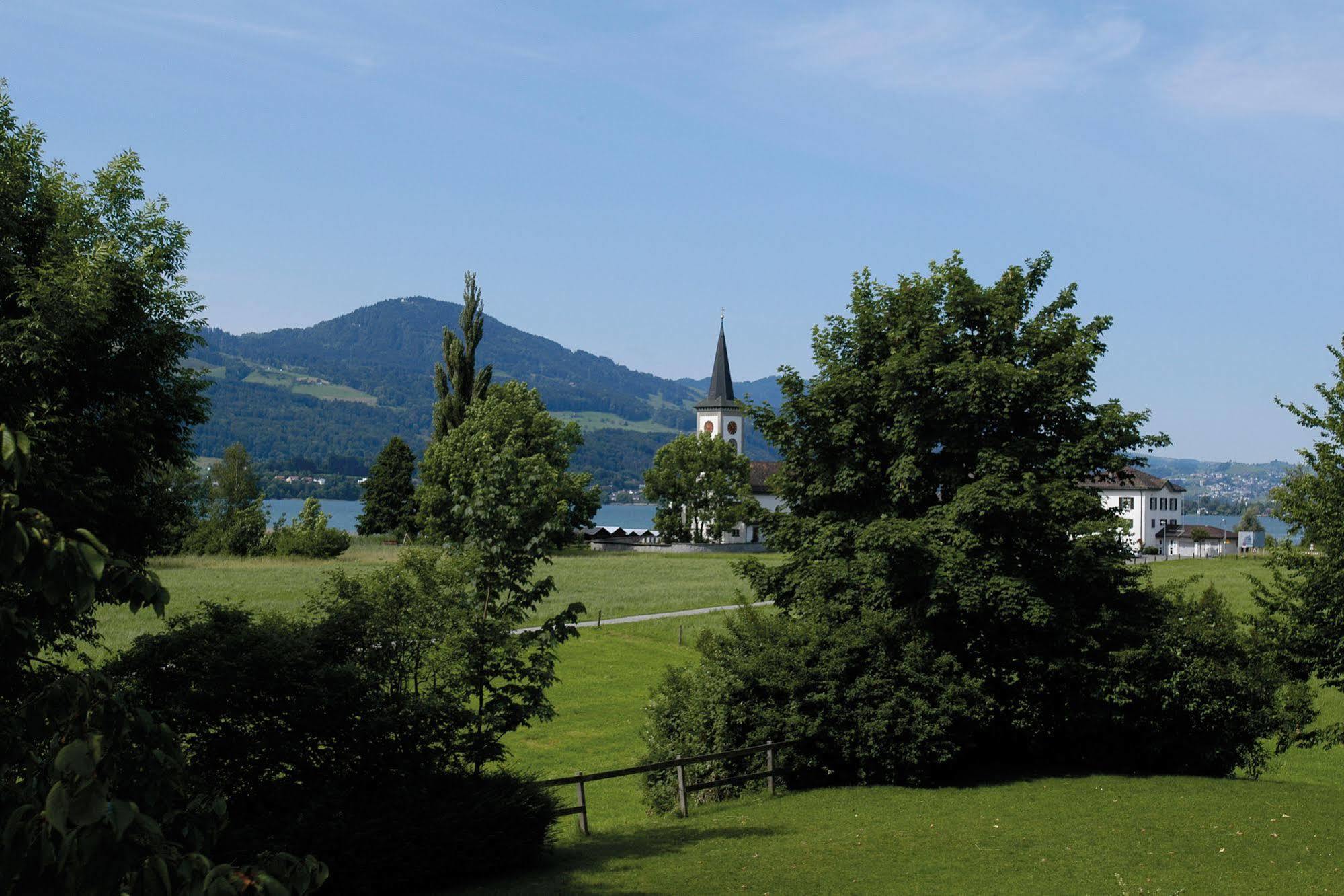 Rapperswil-Jona Youth Hostel Eksteriør billede